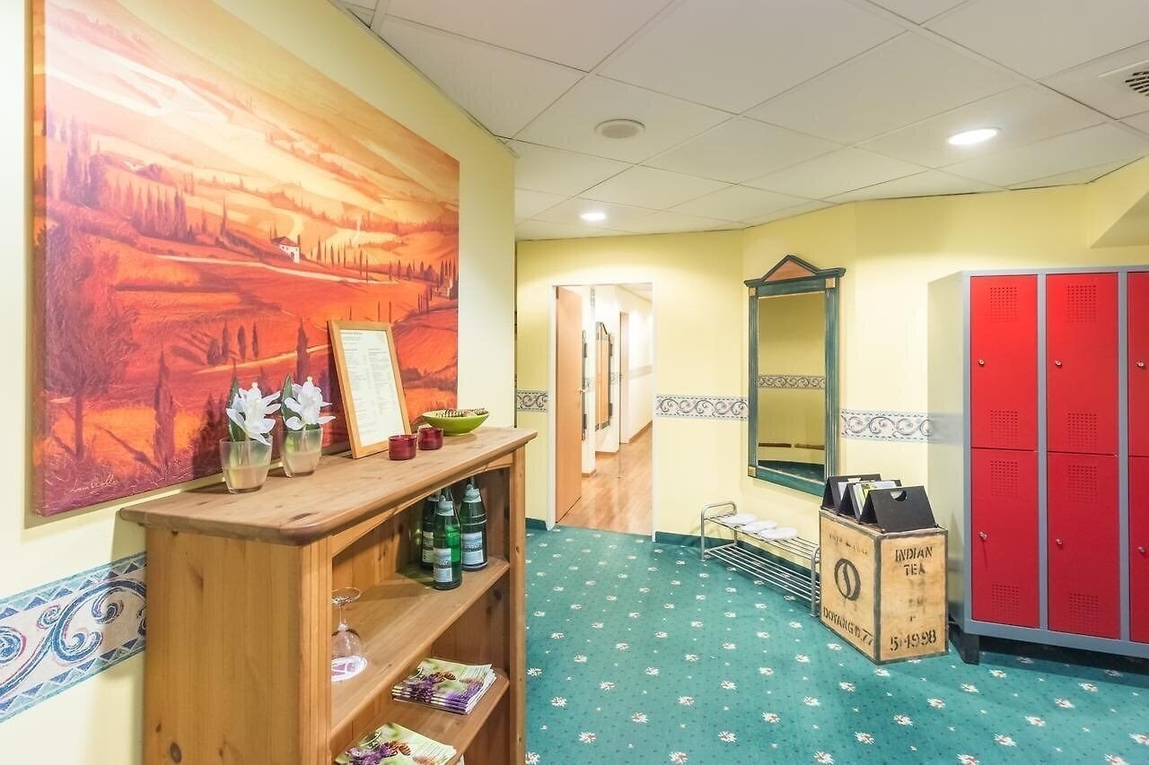 Фото Arcadia Dusseldorf 4*